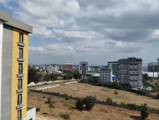 Zeyindalı Sitesinde Ebeveyn Banyolu 2+1 Kiralık Daire