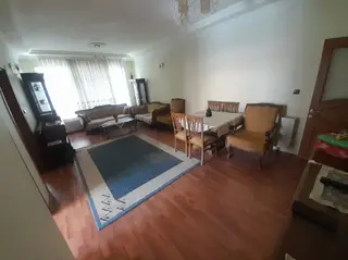 Arslan Emlaktan 3+1 Eşyalı Metroya Yakın Temiz Kiralık Daire!!!