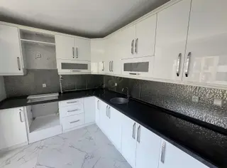 Cumhuriyet Mh.kiralık 3+1 Temiz Tadilatlı Kiralık Daire