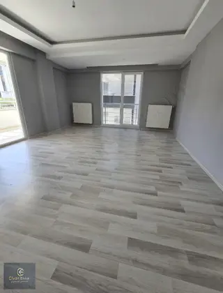 Çevre Yoluna İkinci Bina Heryere Yakın