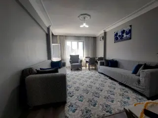 Gaziosmanpaşa Küçükköy Yeni Mah Acil Satılık 3.kat Balkonlu 2+1 100 M2