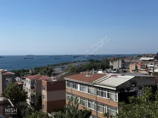 Fatih Kocamustafapaşa 'da Deniz Manzaralı 2+1 Satılık Daire