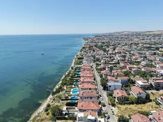İstanbul B Çekmece Sinoba Sahil 8+3 Acil Satılık Yalı Villası
