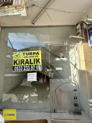 Turpa Balçovadan Sakarya Caddesi Üzerinde Kiralık Dükkan