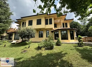 Kartepe Derbent'te Site İçi Komple Eşyalı Satılık Villa