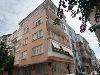 Güzelyalı Poligon Metro Yakını 3+1 Eşyalı Kiralık Daire