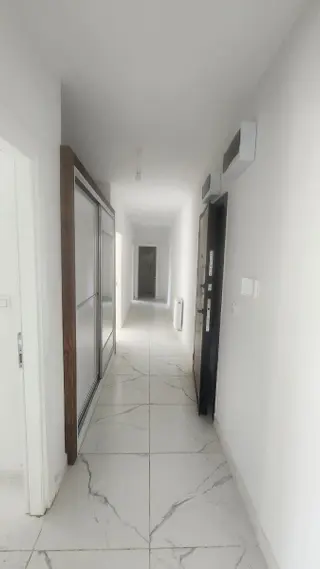 Gülistan Mahallesinde Satılık 2+1 Satılık Sıfır Çift Balkonlu