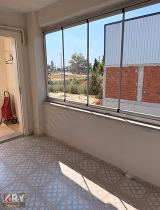Yenişehirin Gözde Mahalesinde Yolörende * Müstekil Ev*