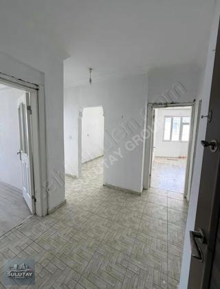 Döşemealtı Yeniköy Merkezde Tadilatlı Satılık 2+1 Daire