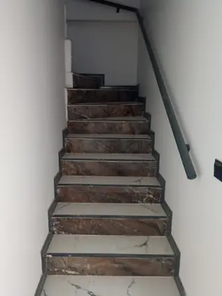 Gazipaşa Pazarcı Mahallesi'nde Tropikal Parka Yakın 2+1 Havuzlu Satılık Dubleks