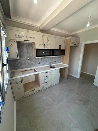 Merkez Gayrimenkulden Cadde Üzeri Ön Cephe Satılık 2+1