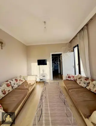 Çarşı Merkez'de Site 'de Balkonlu 2+0 Eşyalı Kiralık Daireler