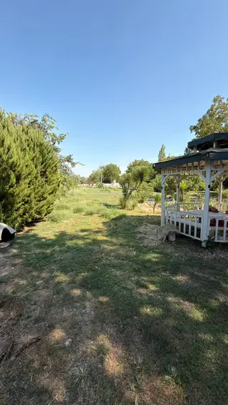 Muğla Milas Eğridere’de Bodrum Yoluna 150metre 2.400m2 Çiftlik Ev