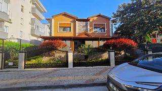 Satılık 7+1 Lüks Villa