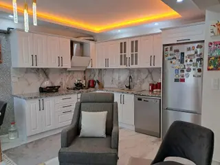 Pınarbaşı’nda Sıfır Ayarında, Full Eşyalı Ve Müstakil Bahçeli Satılık 3+1 Daire