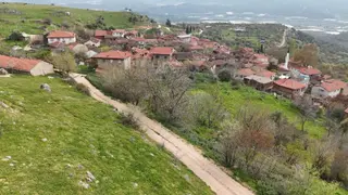 Bilecik Söğüt Yola Cephe Köyiçi 723 M2 Satılık Arsa - 1