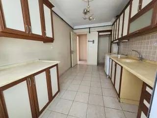 Esma Hatun Camii Yakını Cadde Üzeri Kiralık Daire