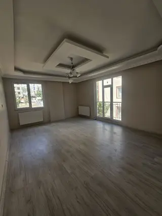 Müftülük Caddesi Üzerinde Az Katlı Binada Geniş 3+1 Satılık Dair - 1