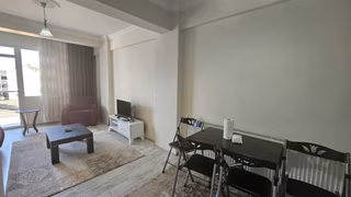 Salihli Mithatpaşa Mahallesinde Eşyalı Kiralık 1+1 Daire