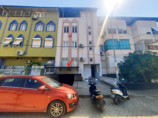 Adliyeye Yakın, Komple Eşyalı, Ayrı Mutfaklı 2+0 Daire..