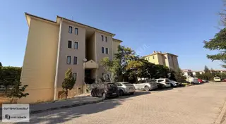Egm Gayrimenkul'den Yaşamkent Toki - Özel Blok 3+1 Kiralık Daire