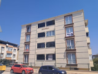 Bilecik Ş. Tahsin Büyük Çoban Caddesi'nde Geniş Satılık 2+1