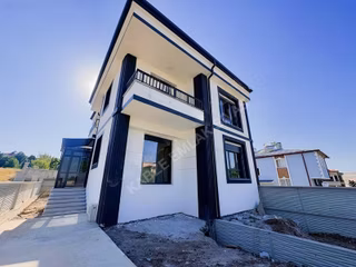 Kabze Emlaktan Karşıyaka Mahallesinde Satılık Villa..!!