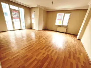 Satılık Daire Pendik Esenyalı Mahallesi