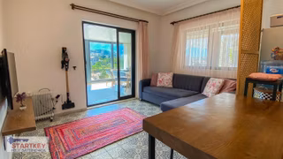 Eski Datça'da Giriş Kat 75 M² 2+1 Geniş Bahçeli Satılık Daire