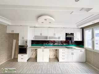 Hayalpark_groseri_sezar_kızılay_civarı_sitede_geniş_oturumlu_4+1