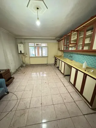 Kendine Aıt Bahçeli 2+1 Doğalgazli Kıralık