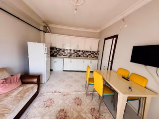 İks Emlaktan Kiralık 2+1 Eşyalı Daire Konumu Çok İyi