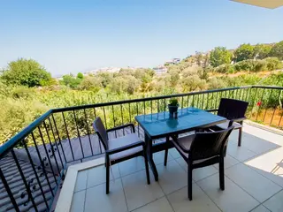 Rest Emlak - Dönemsel (eylül-haziran) Eşyalı 2+1 Daire