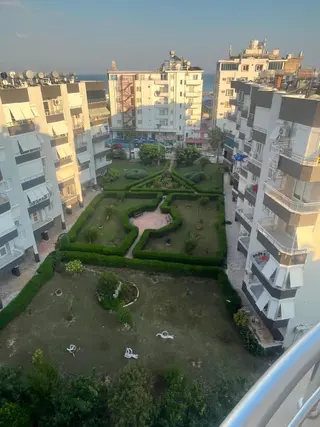 Eso’dan Mersin Silifke Susanoğlu’nda Merkezi Konumda Eşyalı 1+1 Kiralık Daire