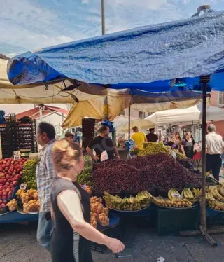 Yeri Değerli, Kazancı Bol ! Satılık Pazar Tezgahı