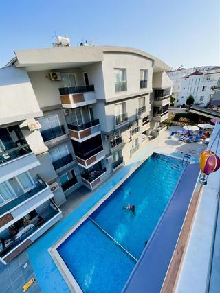 Dıdım Efeler Mahallesınde Havuzlu Sıte İçerısınde 2+1 Ayrımutfak