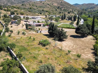 Bodrum Dereköy İçerisinde Taş Ev Bulunan 7441 M2 Tarla Hissesi