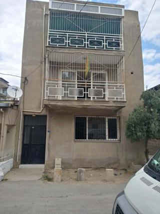 Karabağlar Yunusemrede 3 Daire Tek Fiyat Acil Sahibinden
