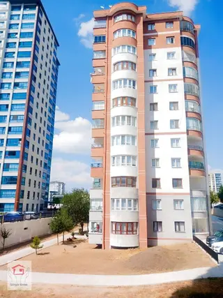 Güngör Emlak'tan Çakırlar Mahallesinde Kiralık Daire