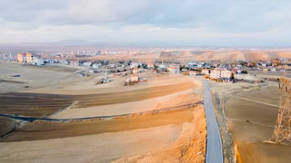 --*altınova Da İmara Sınır 946 (801ada2) Parsel 185 Metre--*