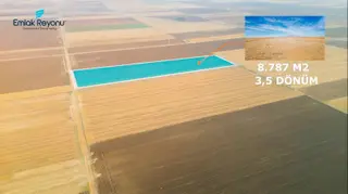 Yollarbaşında 8787 M² Satılık Tarla