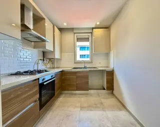 Bostancı' Da Satılık 190m² 4+1 Dubleks Daire Metrı Yakını