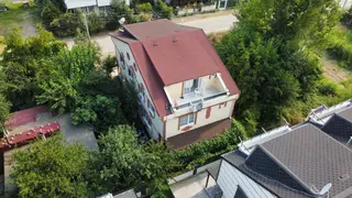 Deniz'den 3+1 Merkezi Konumda,ebeveyn Banyolu,denize Yakın Villa