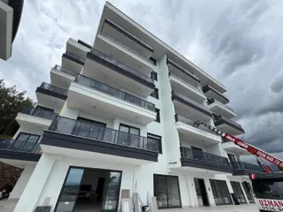 Alanya Çıplaklı'da Kiralık 2+1 Daire 2 Banyo 2 Balkon Manzaralı