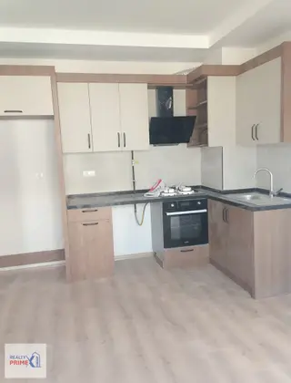 Altıntaş'da Havuzlu 1+1 Kiralık Daire