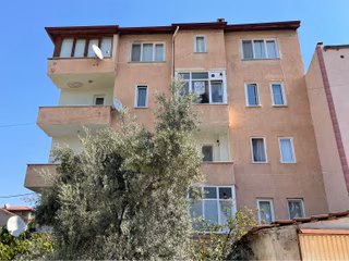 Beyaz Gayrimenkulden Hürriyet'te Jandarma Karşısı Fırsat Daire