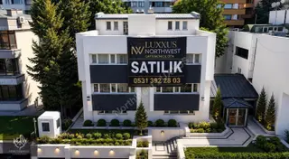 Luxxus Northwestten Uğur Mumcuda Komple Fırsat Satılık Bina