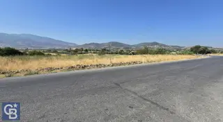 Cb Odak'tan Güzelhisar'da Yola Cepheli 6 Dönüm Satılık Tarla