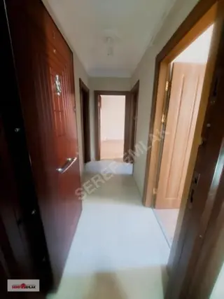 Şeref Emlak'tan Satılık 2+1 Bahçe Katı Daire