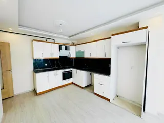 Muradiye Mahallesinde 7 Yaşında 2+1 Lüks Ara Kat Fırsatı